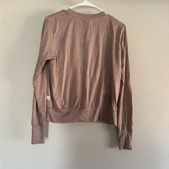 Vuori Daydream Crew Top - Picture 4 of 4